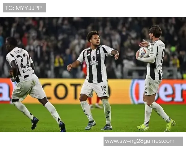 意甲第15轮总述:AC米兰意外发现新攻坚点,那不勒斯晚场出战方针更清晰 意甲第15轮总述:AC米兰意外发现新攻坚点,那不勒斯晚场出战方针更清晰